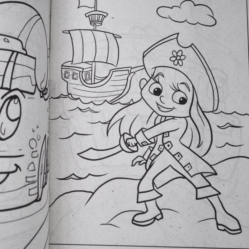LIBRO ILUMINAR AVENTURAS 80 PG 4 SEASONS MNK